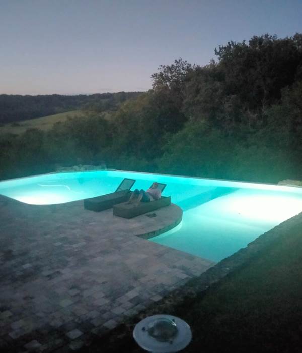 Piscine de nuit