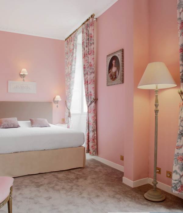 Chambres d'hôtes de charme Rose 5 vue tête de lit