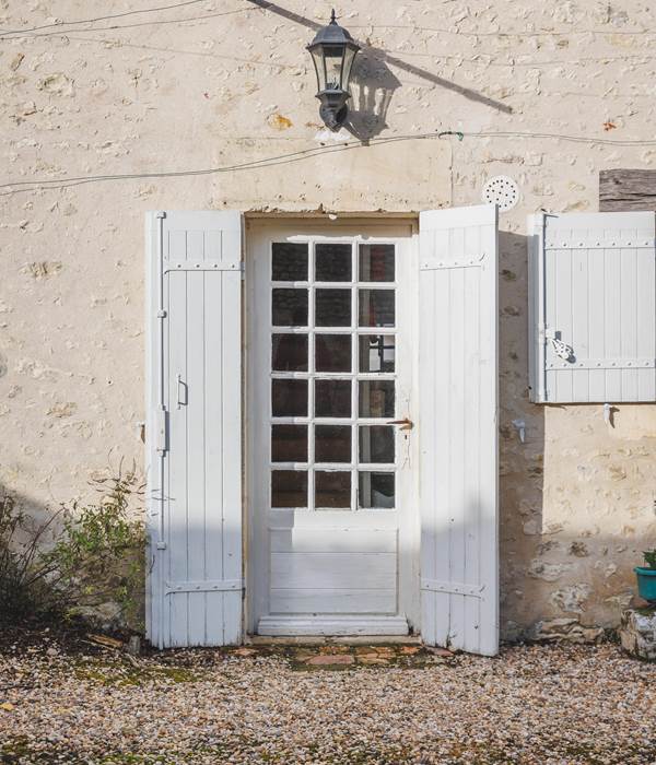 Entrée côté jardin