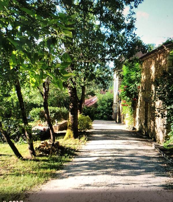 Le chemin vers le gite "les chevreuils"