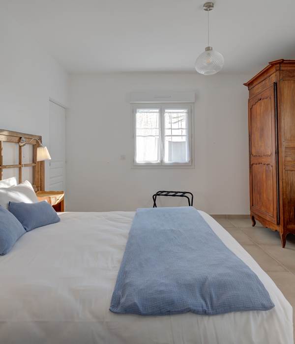 1 - La Suite du rdc et sa salle de bain privative - Domaine des Cyclamens
