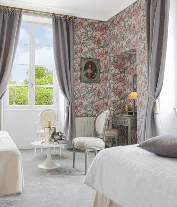 Chambre Pivoine château 3 de 2 à 4 personnes - 1er étage