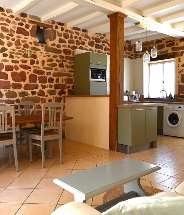 Giteslessources_objat_cotépré_salon (2)