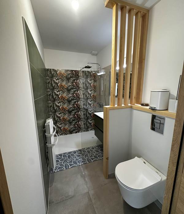 Logement 2 Equilibre LE MAINE LOREVA CONSTANT vue salle de bain