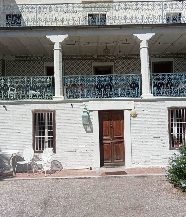 Le Mas Palegry chambres d'hôtes Perpignan tout blanc 2