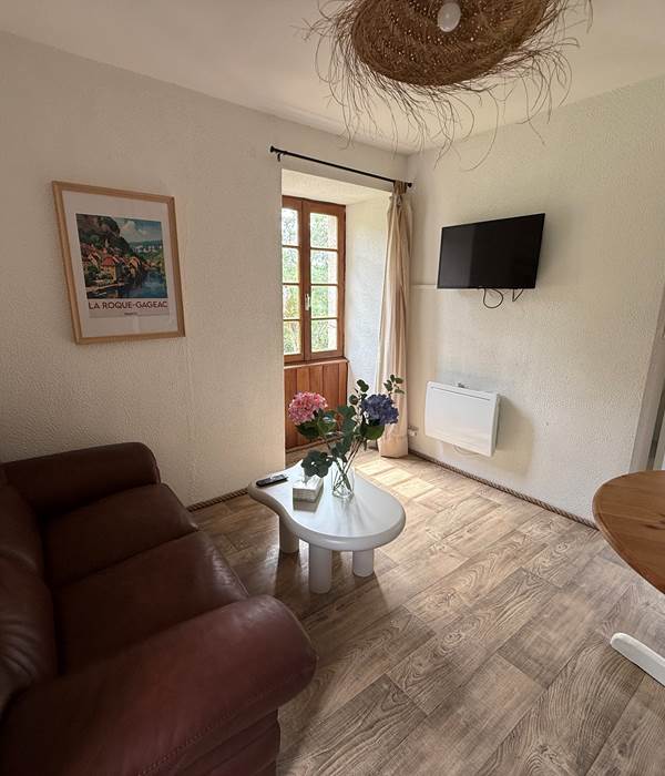 Acacia salon  Périgord Sarlat 