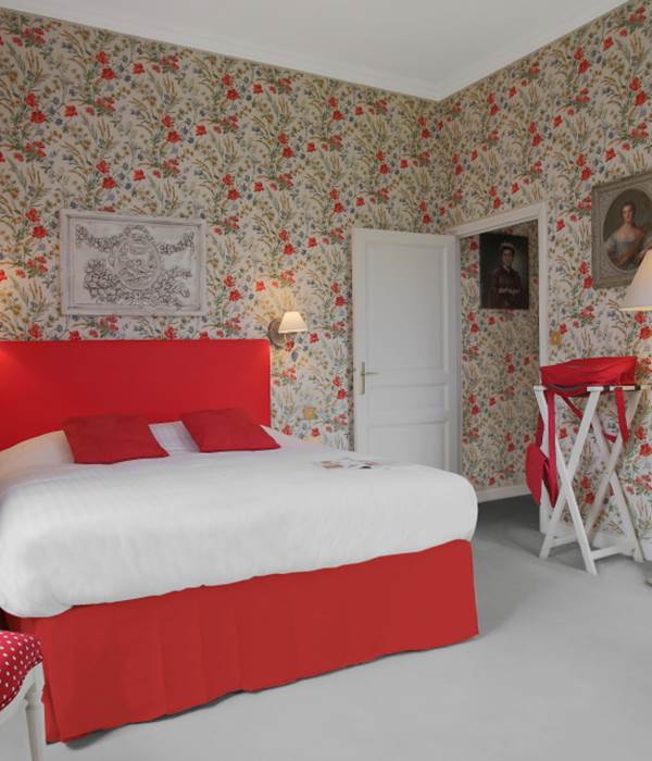 Chambres d'hôtes de charme Coquelicots vue tête de lit