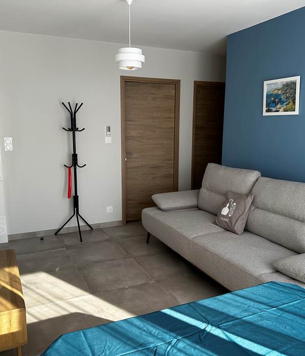 Logement 3 Evasion LE MAINE LOREVA CONSTANT vue salon coin repas