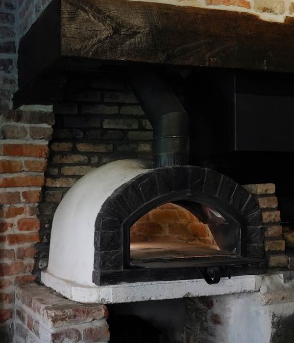 © La Ferme du Parc - Le Fournil - Véritable four pizza