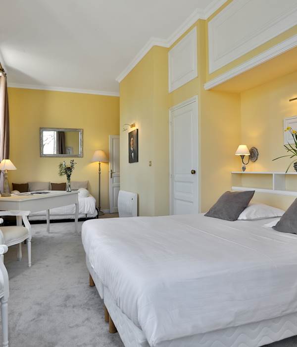 Chambre Jaune château - 2 ou 3 couchages