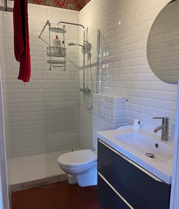 Le Mas Palegry chambres d'hôtes Perpignan chambre 3 côté salon salle de bain