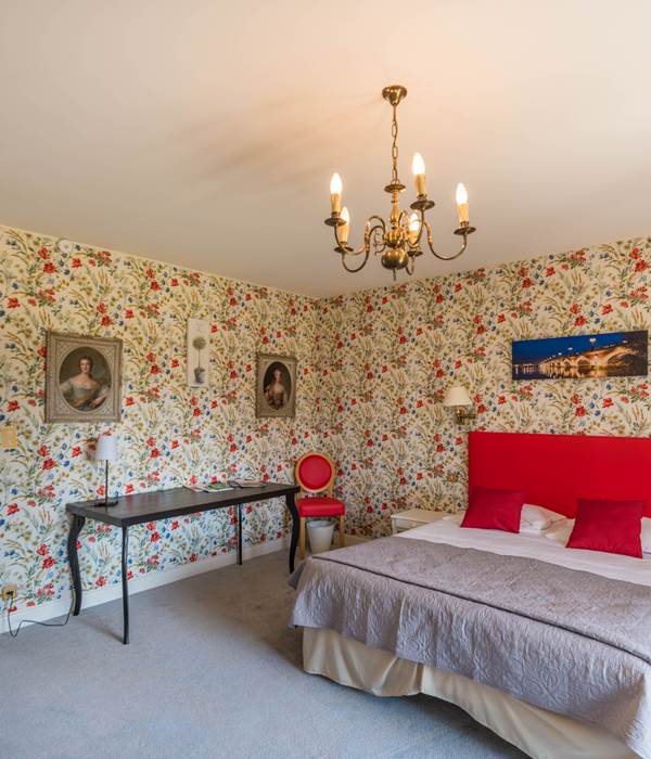 Chambre quadruple gentilhommière Coquelicot 26  Junior suite - PMR