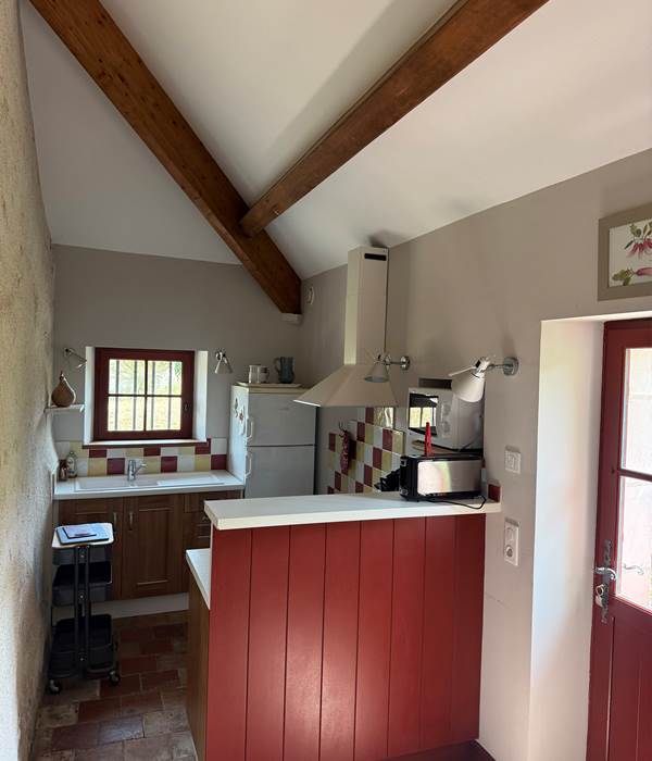 vue cuisine avec le bar