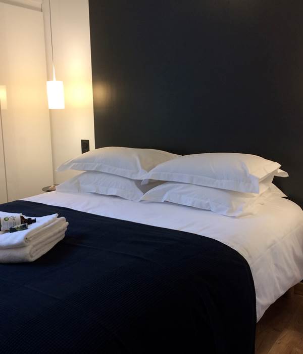 Vous préférez le lit Queen size ou deux lits single ? Précisez-le à la réservation.