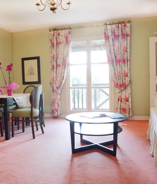 Séjour salon gîte 35 36
