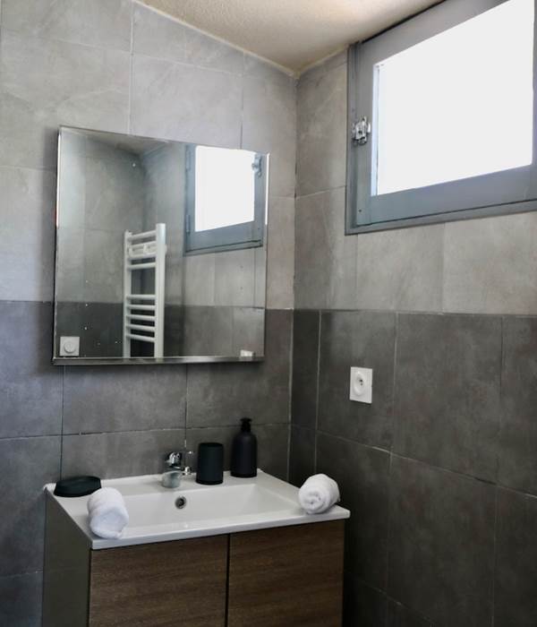 Gites Terra di a Bravona - Appartement Lena Salle de Bain