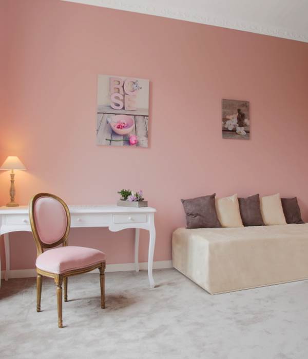 Chambres d'hôtes de charme Rose 5 vue lit d'appoint et bureau