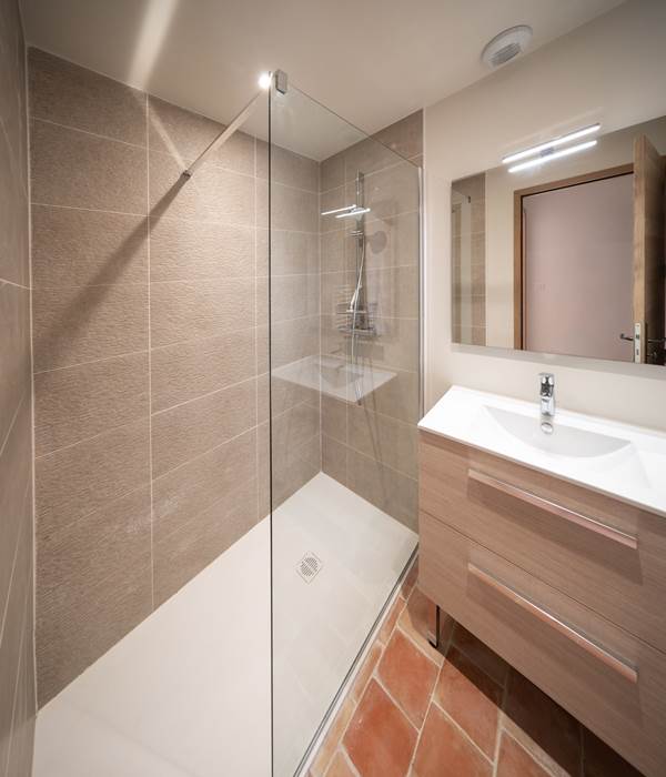 salle de bains rez-de-chaussée du Cerf