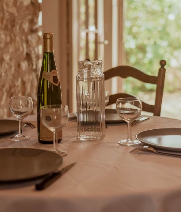 cahors table