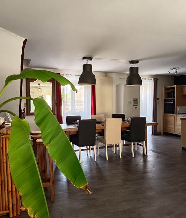 salle à manger cuisine vue du salon