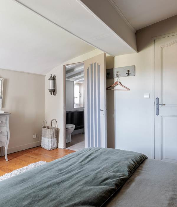 salle de bain et toilettes privatives