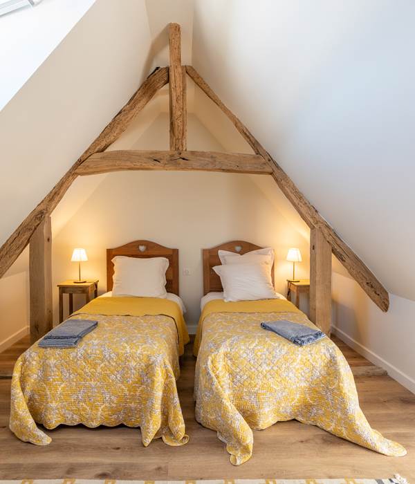 Chambre à 3 lits simples - étage du Cerf