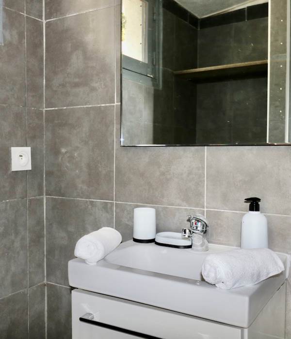 Gites Terra di a Bravona - Appartement Elia Salle de Bain