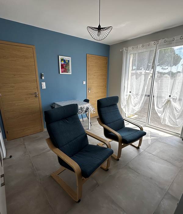 Logement 1 LE MAINE LOREVA CONSTANT vue salon