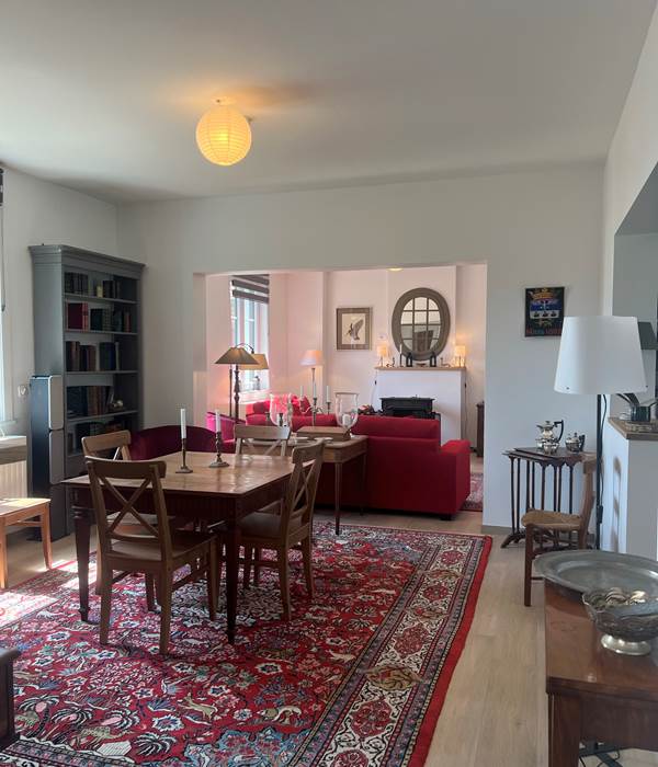 Le coin jeu et la salon