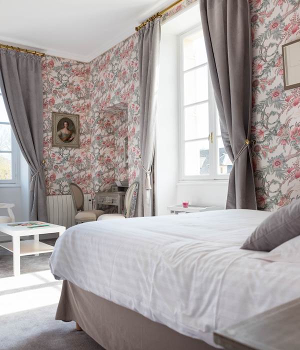 Chambre Pivoine 3 au 1er étage du château 2/4 couchages
