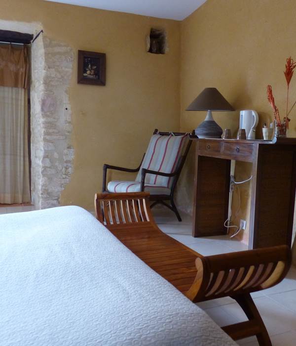 Chambre "ocre"
