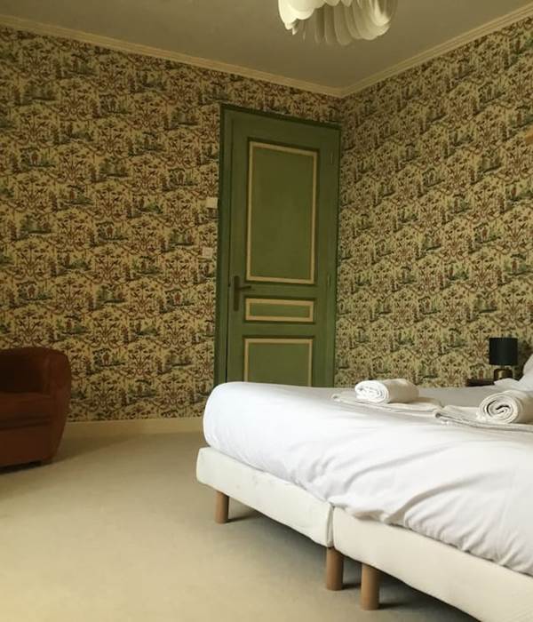 Hespéris: chambre au 1er avec dressing