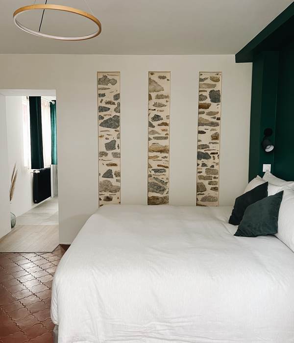 Chambre 2 - Domaine Labouroume - chambre d'hote a la campagne5