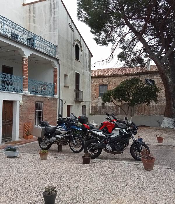 Le Mas Palegry chambres d'hôtes Perpignan - Le paradis des motards qui traversent les Pyrénées