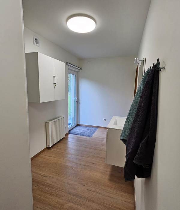 Salle-de-bain vue intérieure