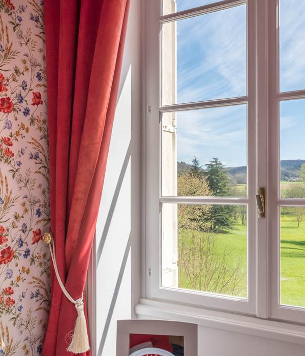 Chambre Coquelicots vue sur prairie