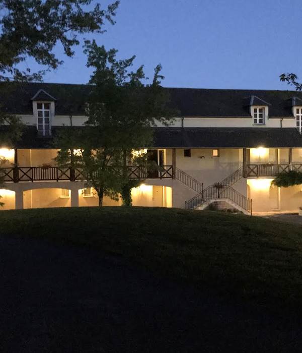 Façade Gentilhommière de nuit