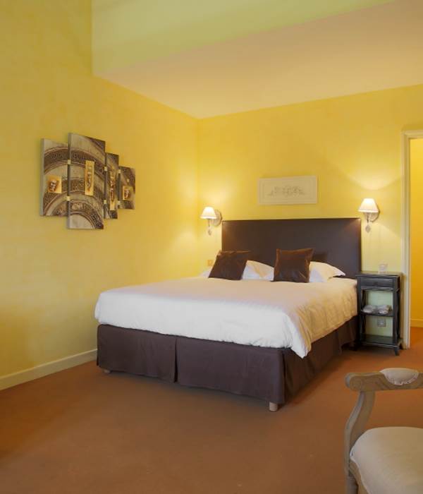 Chambre d'hôtes Château 9