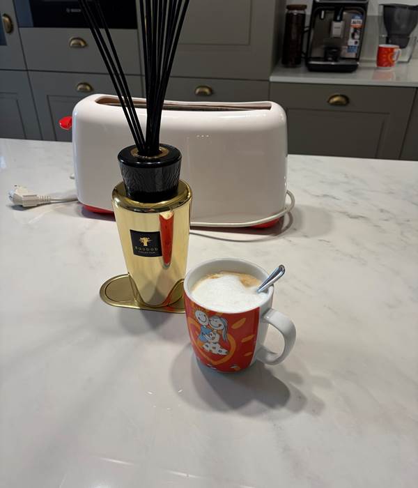 cappuccino et plus d'autres choix de café et boissons chaudes