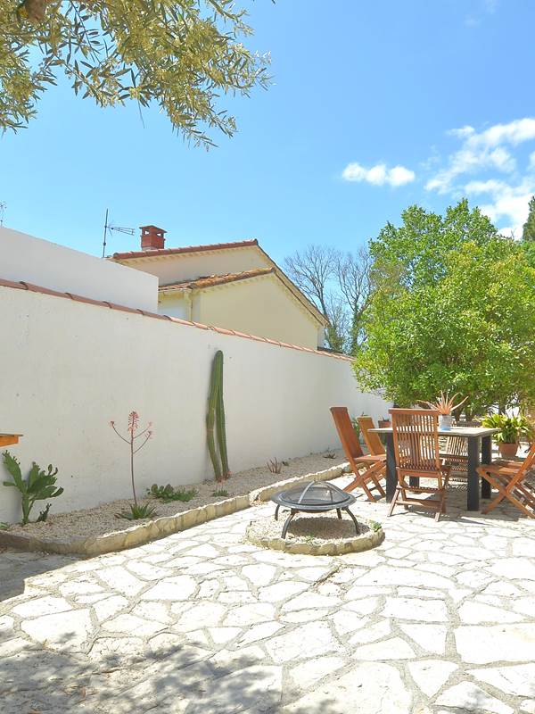 villa-les-salines-flamant-location-appartement-maison-vacances-grau-du-roi-jardin-proche-plage-gallery-offer