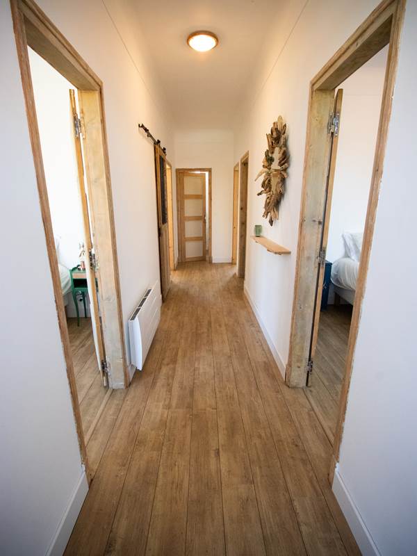 gites corbieres la boheme montseret couloir-gallery-offer