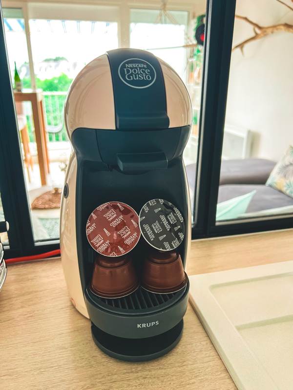 Cafetière à dosettes Dolce Gusto-gallery-offer