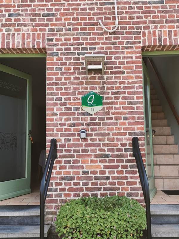 façade; entrée des deux appartements-img-gallery-solo