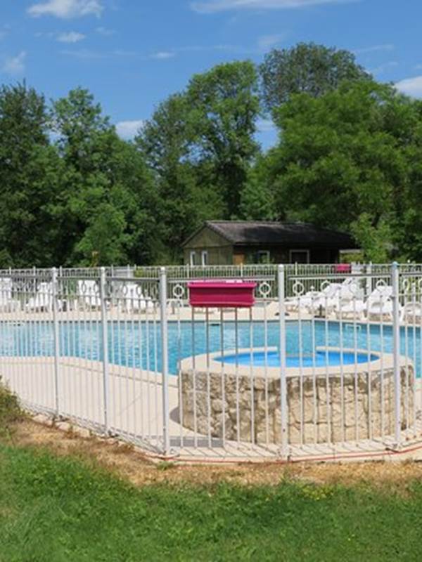 la-piscine-gallery-offer