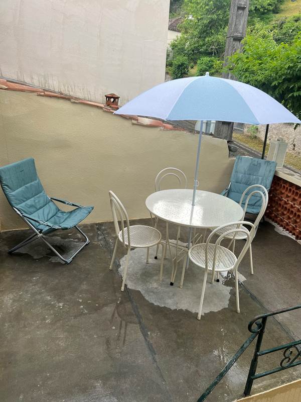 La terrasse avant-gallery-offer