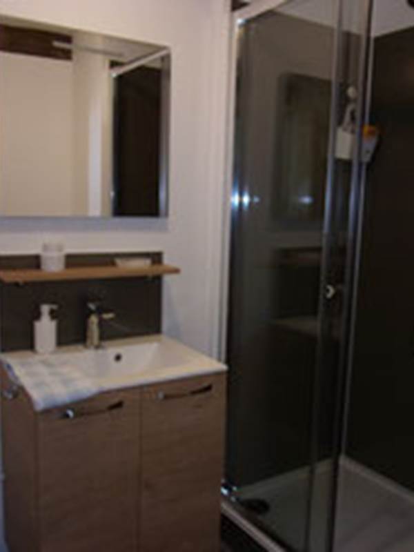 Chambre Taurion, salle d'eau-img-gallery-solo