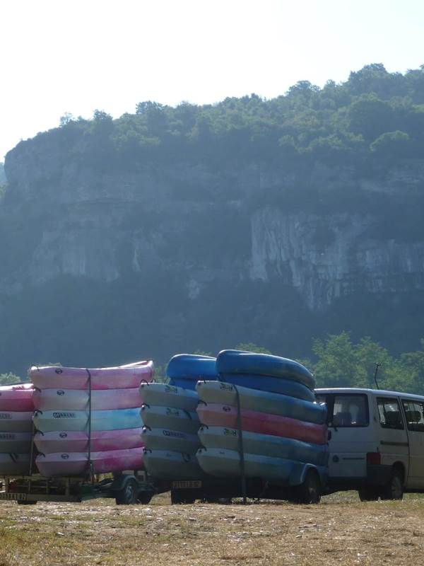 KAYMAN-CANOES-La-Classique-:-Excursion-en-Canoë-avec-Départ-de-Marsac-Excursion-Aveyron-Canoë-gallery-offer