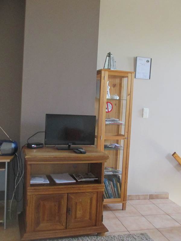 tv; radio; bureau avec wifi gratuit-gallery-offer