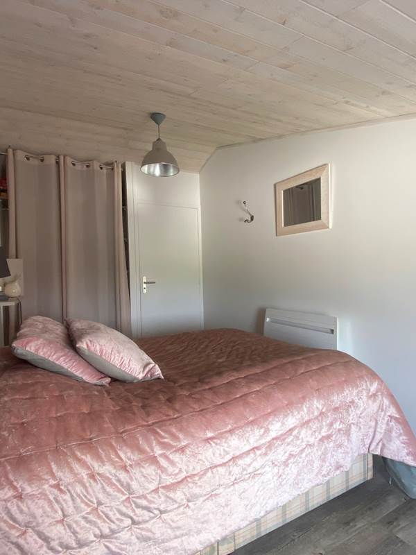 CHAMBRE ROSE-gallery-offer