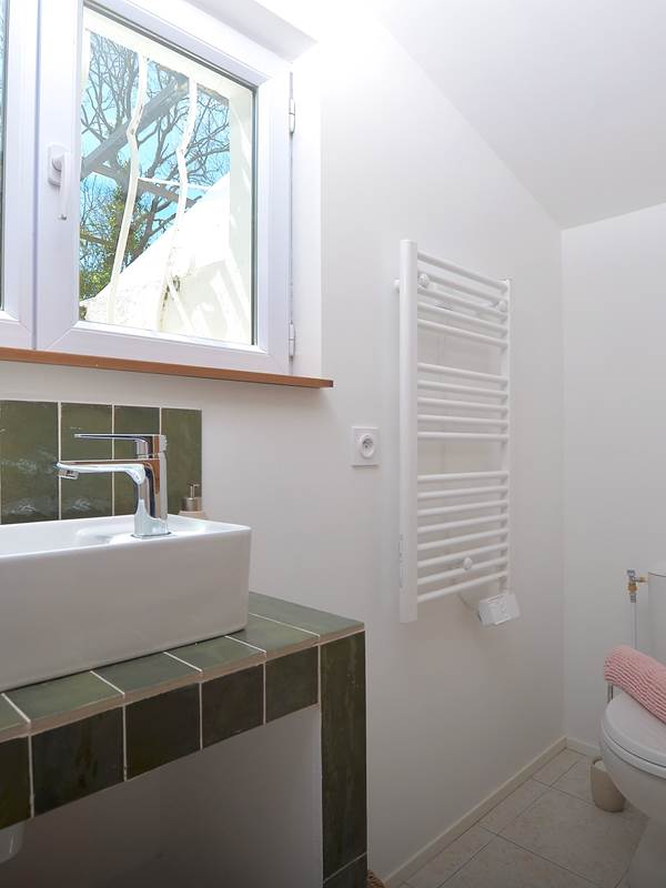 villa-les-salines-cabane-pêcheur-location-appartement-maison-vacances-grau-du-roi-jardin-proche-plage-grande-capacité-couchages-gallery-offer